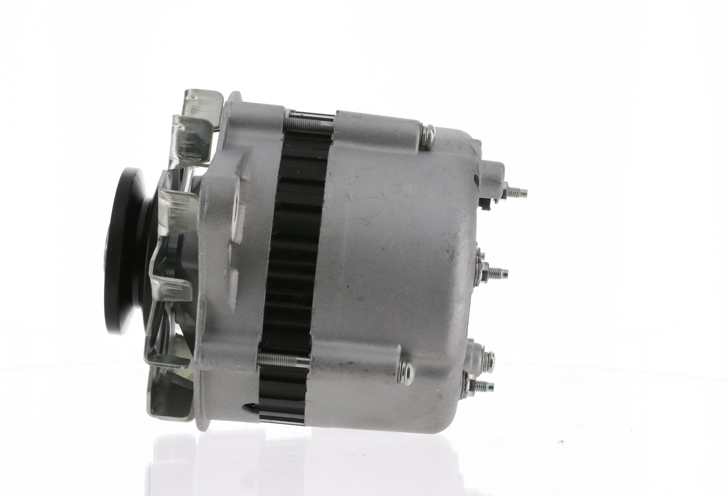 ARCO NEW Premium Replacement Alternator for Yanmar - 84150