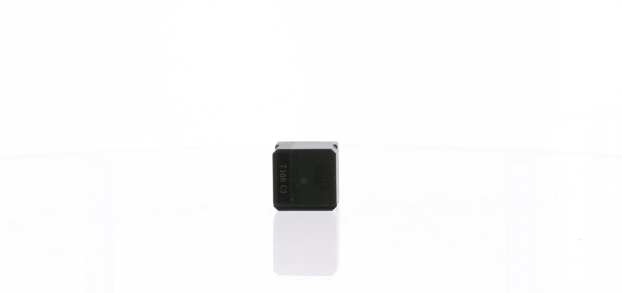 ARCO NEW Original Equipment Quality Replacement Relay for Volvo Penta -R809