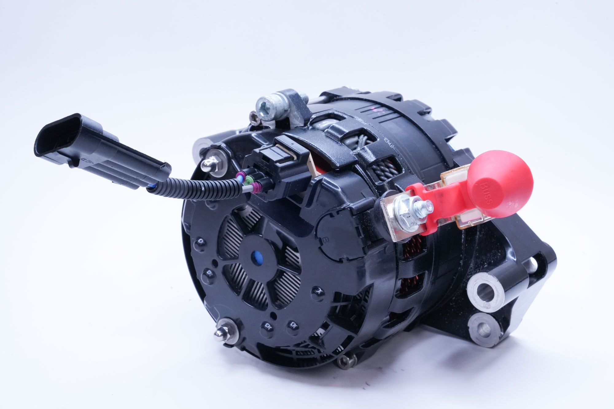 Zeus A225 12V High Output Outboard Alternator Engineered Kit